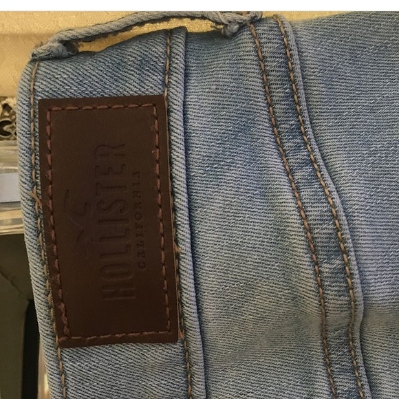 Brand new:high rise Hollister jeans - Picture 2 of 2